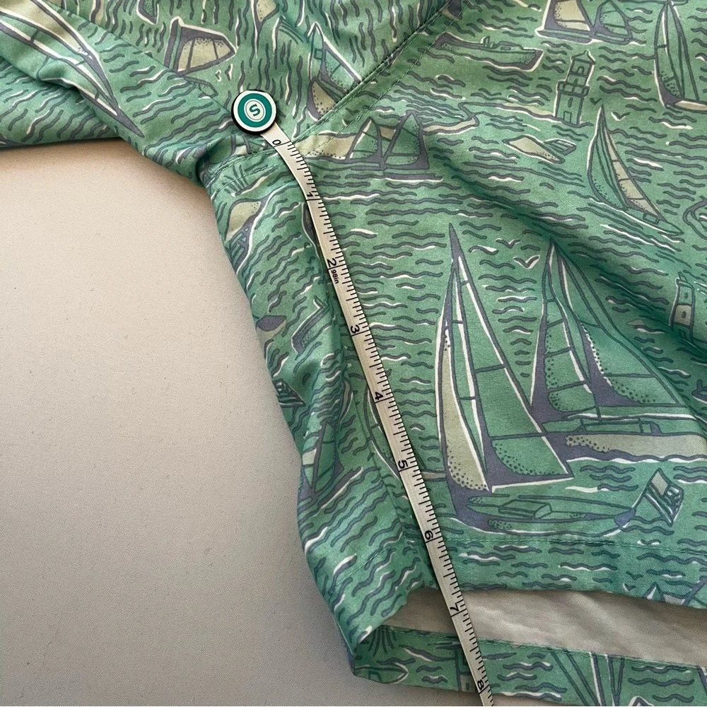 Vineyard Vines Men's Green Sailboat Swim Trunks Size XXL